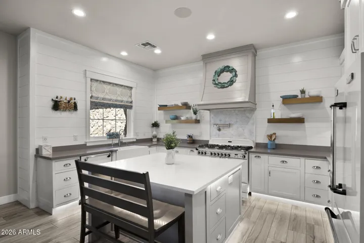 additional kitchen photo
