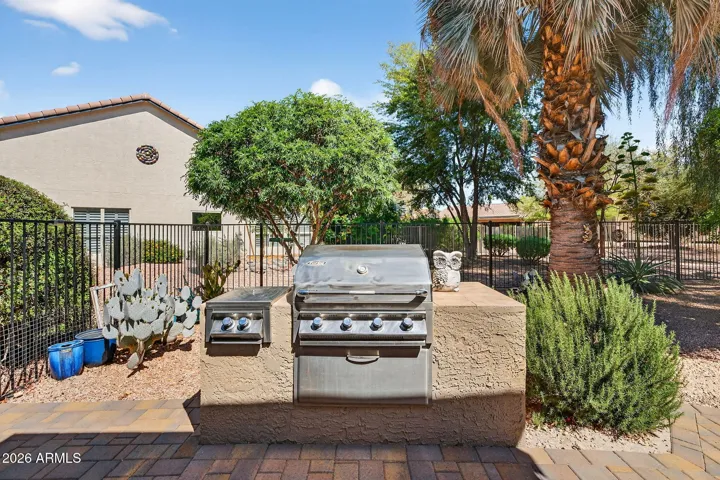 Built-In Grill Area