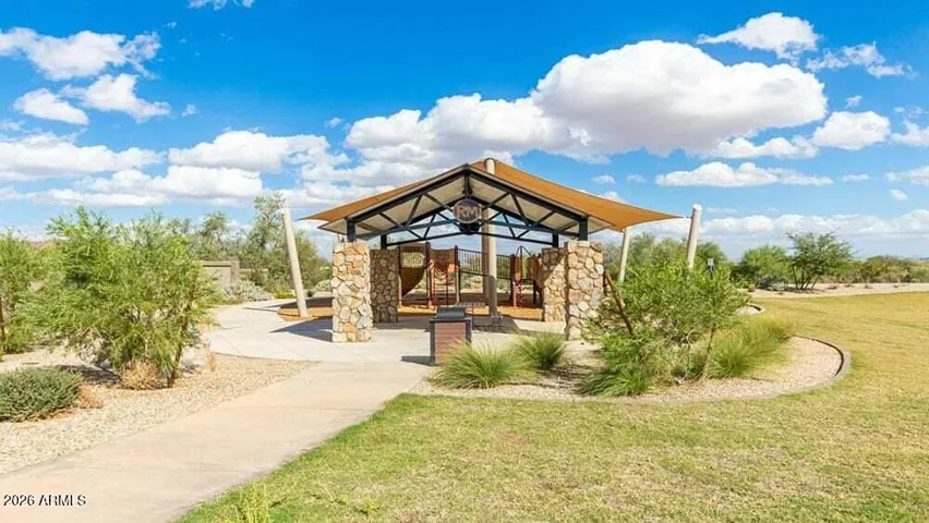 Rancho Mercado Community