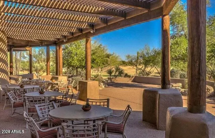 Clubhouse restaurant and Cantina