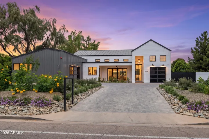 3-Car Garage