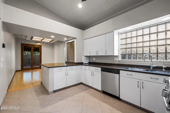 Light, bright kitchen