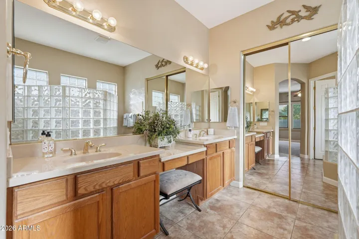 Primary bath