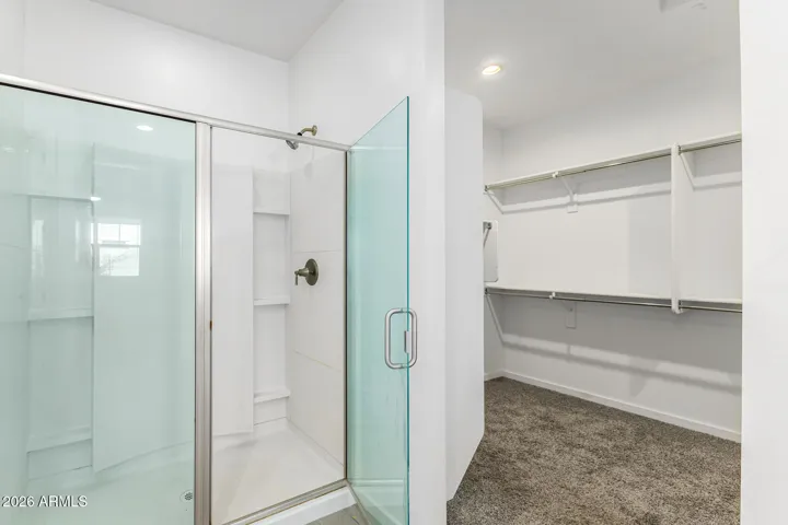 PRIMARY SUITE - SH0WER + WALK IN CLOSET