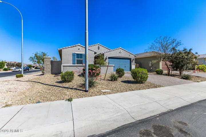 CORNER LOT - NO NEIGHBORS ACROSS THE STREET