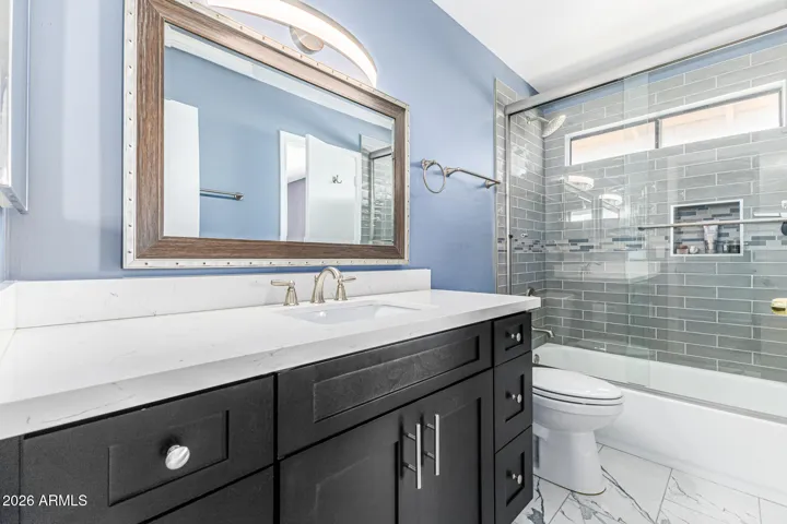 full bath shared with loft & bed 2