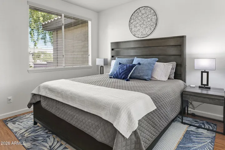 Fits king bed with 2 night stands
