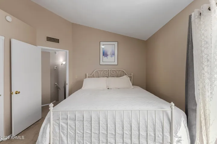 Primary suite