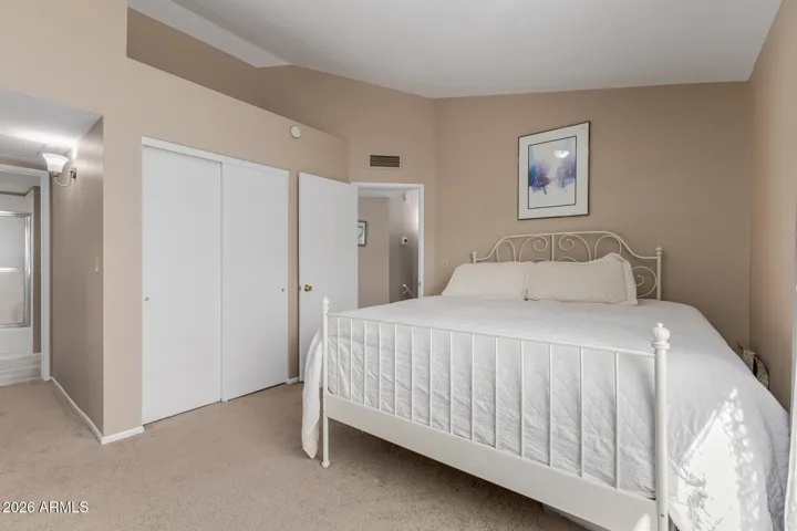 Primary suite
