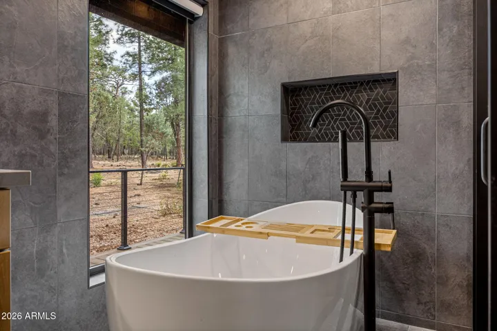 Primary Bathtub