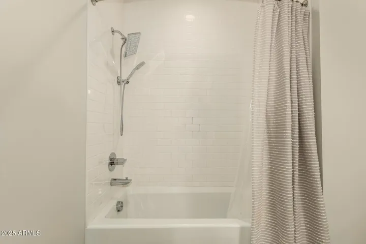 Guest shower