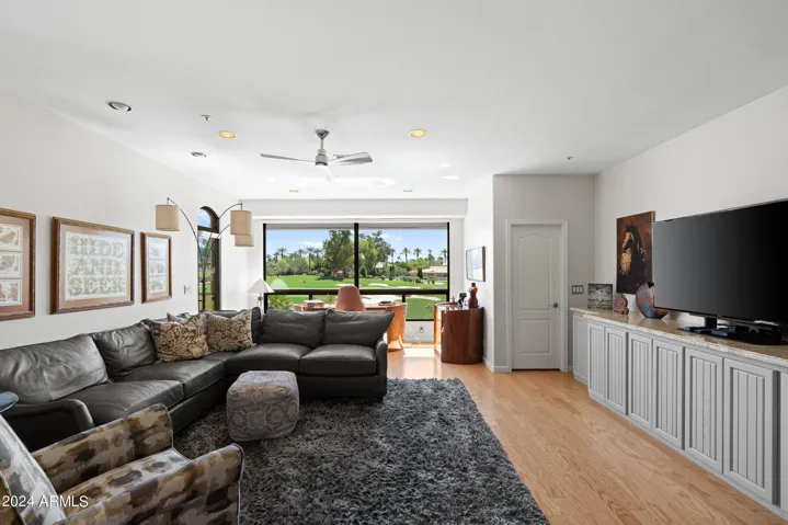 Additional entertainment area for guests .