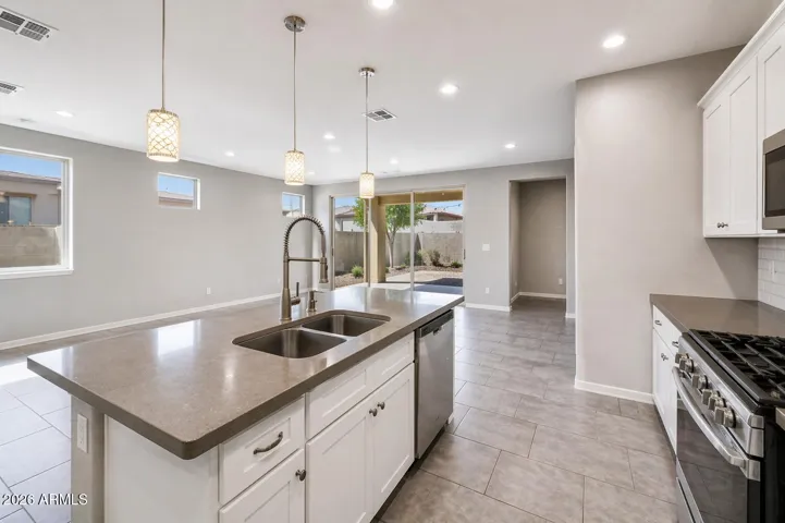 Stainless steel appliances!! wow