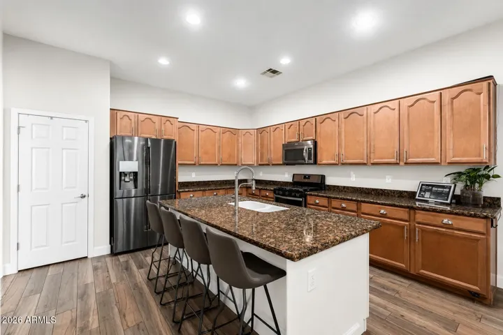 Wall color is virtually edited. Seller is open to a credit for paint color.