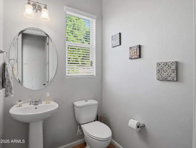 1/2 bath