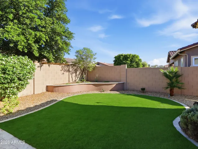 Artificial turf