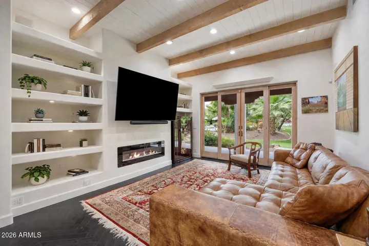 1034 Sq foot Casita, features open living area with sliding glass doors to patio.
