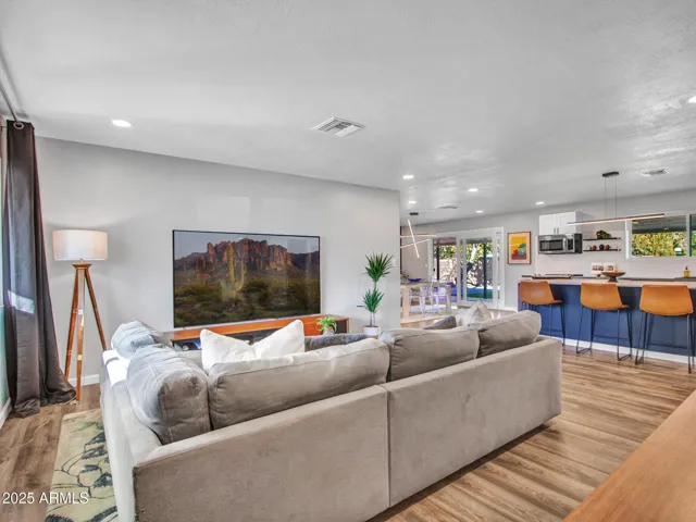 Open floorplan with seemless flow between living spaces.