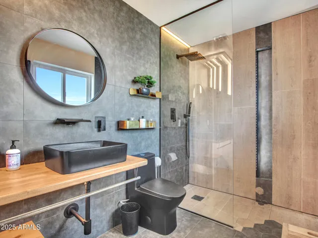 Contemporary Zen aesthetic in the primary bathroom