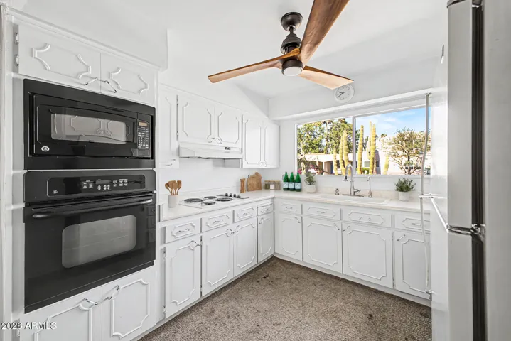 Images in this listing have been virtually staged