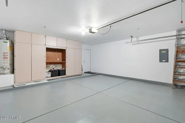 Garage storage & shelving