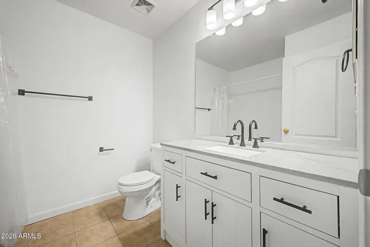2nd bathroom