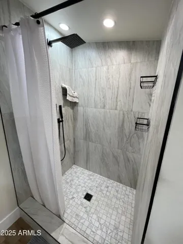 Upstairs guest bath shower