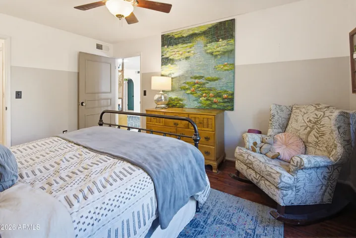 Primary-Suite-Bedroom
