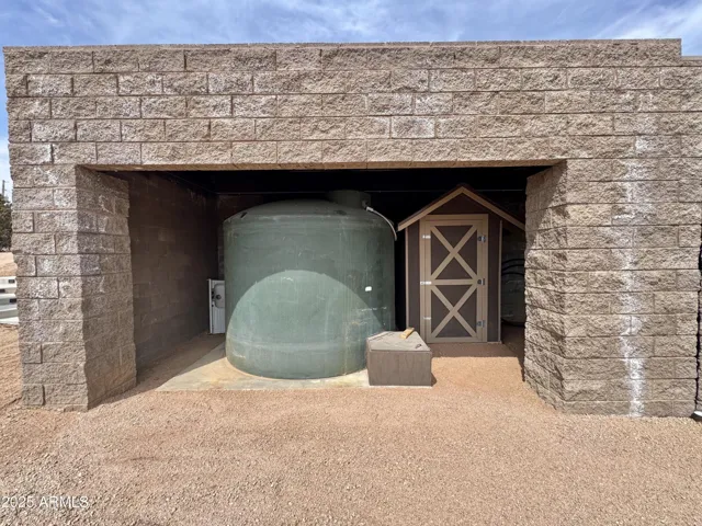 10,000 gallon water storage