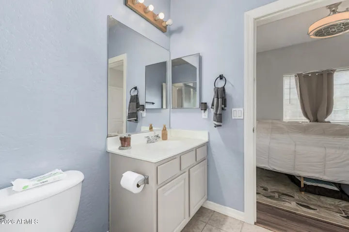 Guest quarters bath (from main inside entrance)