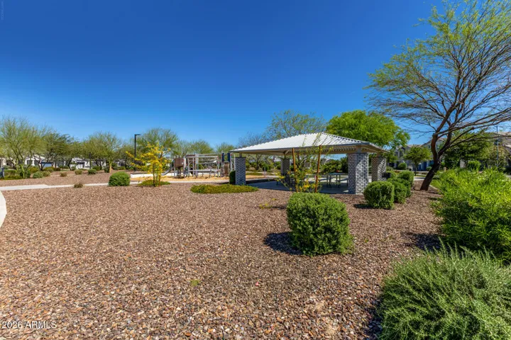 Prime Location in Arabella!