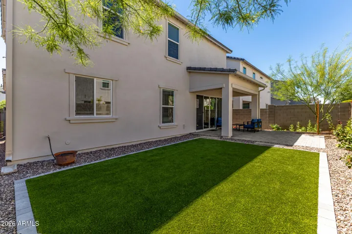 Prime Location in Arabella!