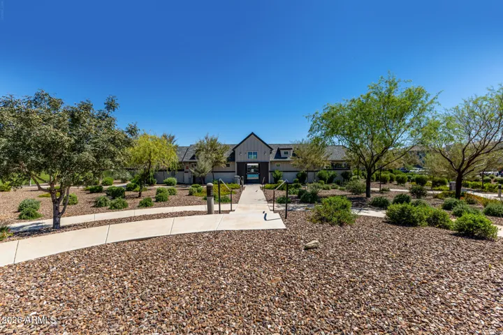 Prime Location in Arabella!