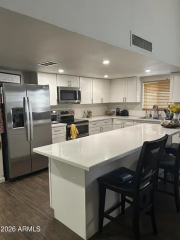 Main House - Kitchen