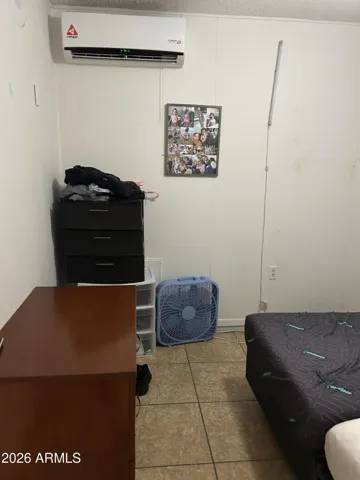 One Bedroom Unit
