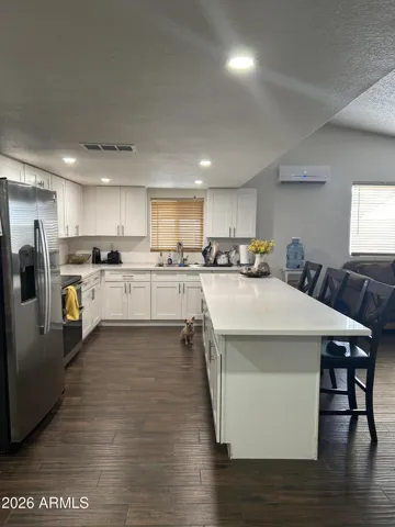 Main House - Kitchen