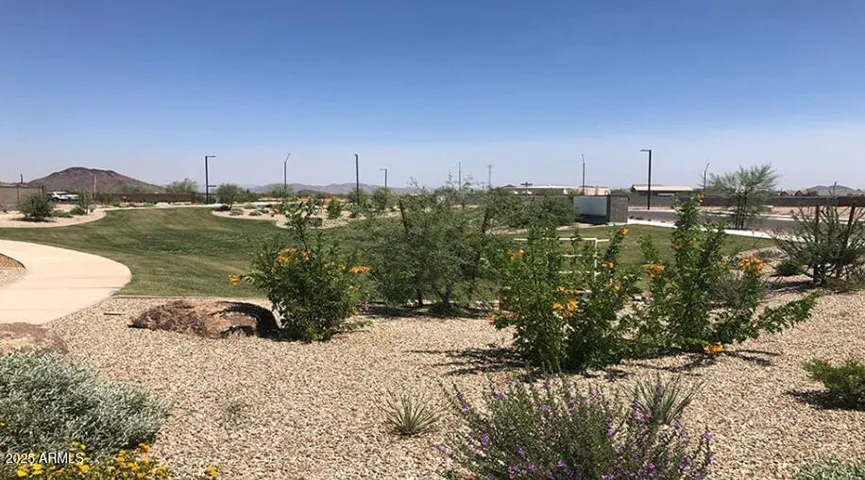 Rancho Mercado Community