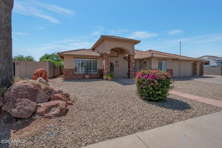 LOCATION, LOCATION! AND GREAT CURB APPEAL!