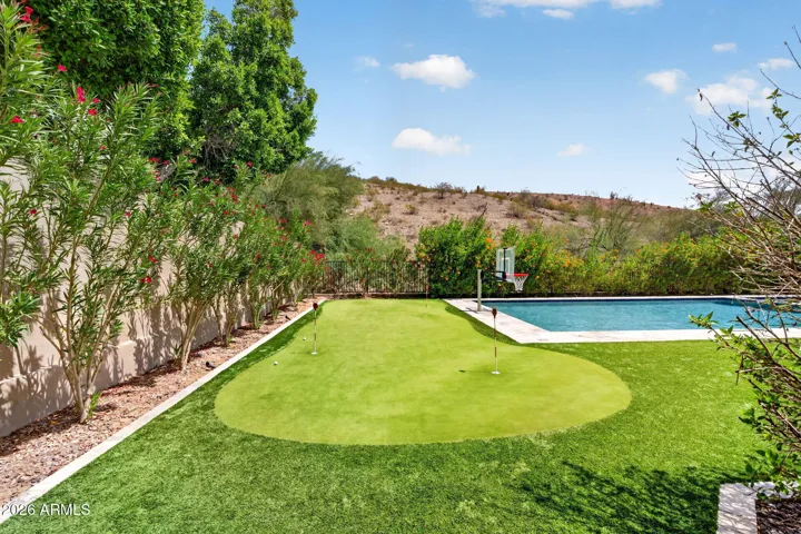 ...with side yard chipping mats