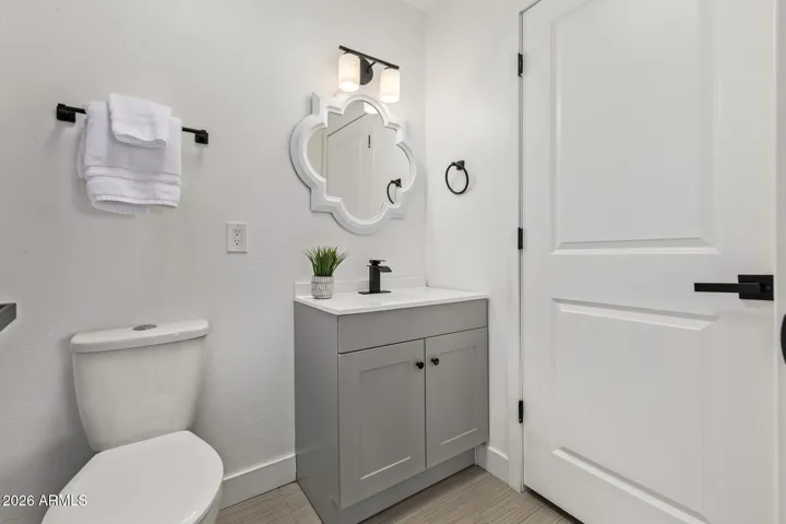 Bathroom 2 with soaking tub