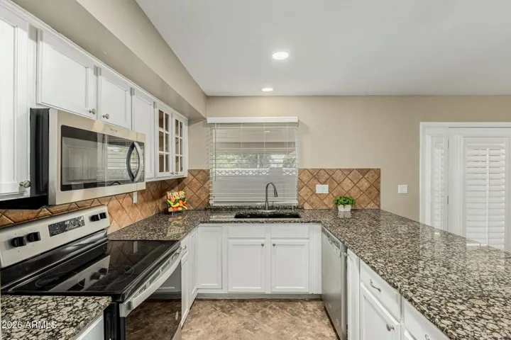 Extended Backsplash