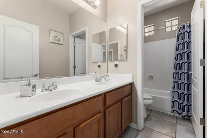 This bathroom is situated by the 2 bedrooms and flex space and is set up perfectly!
