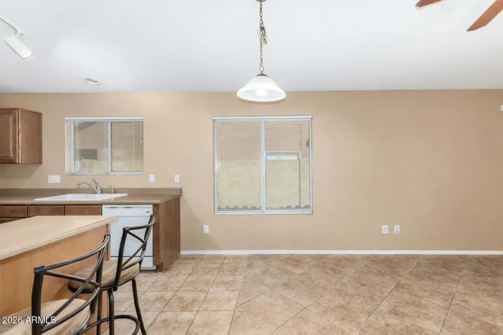 Eat-in Area/Kitchen