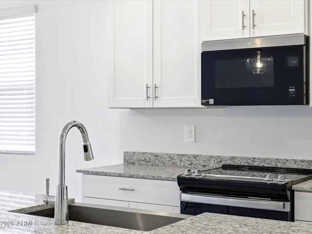 Photo is not of the actual home. Interior finishes and fixtures may vary.