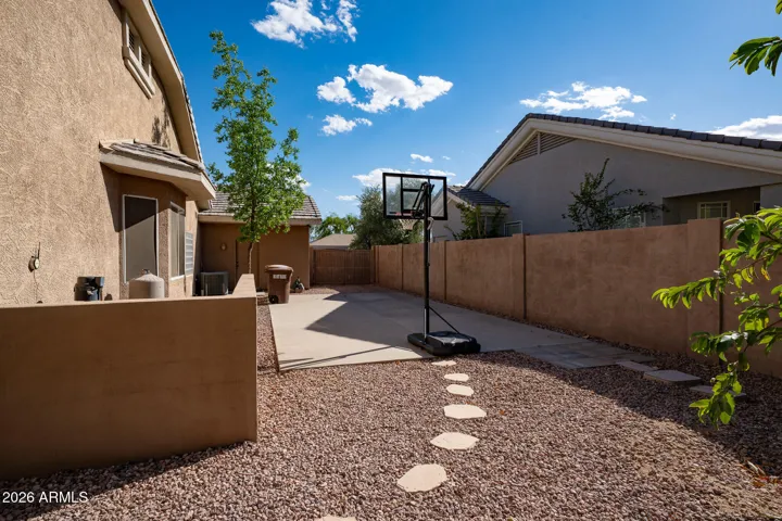 RV Gate and large side yard