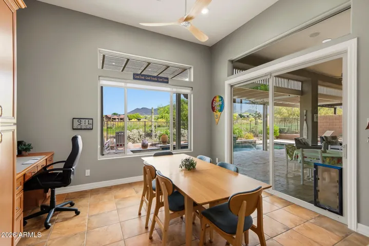 Dining area with a view!