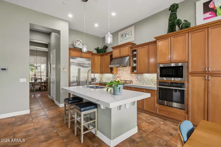 Open and bright with plenty of cabinets.