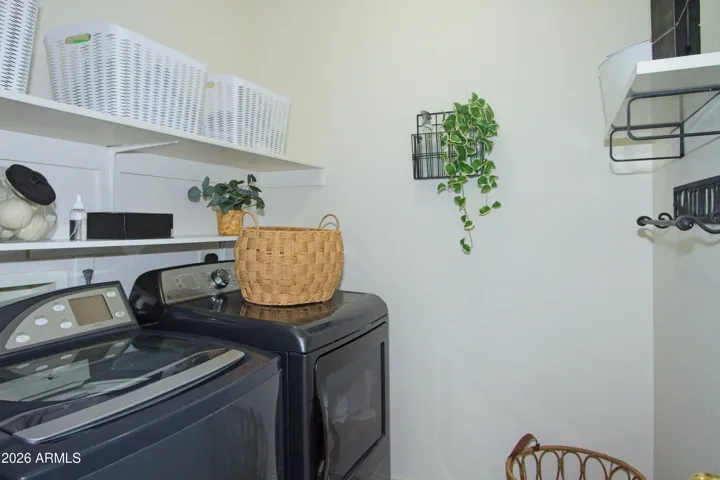 Upper laundry room