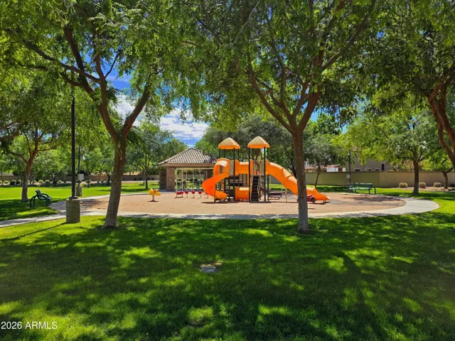 Nearby private park