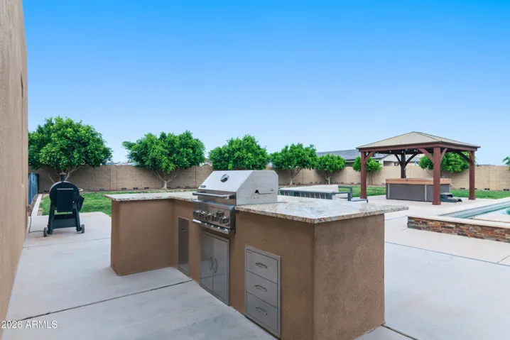 Brand new built in BBQ